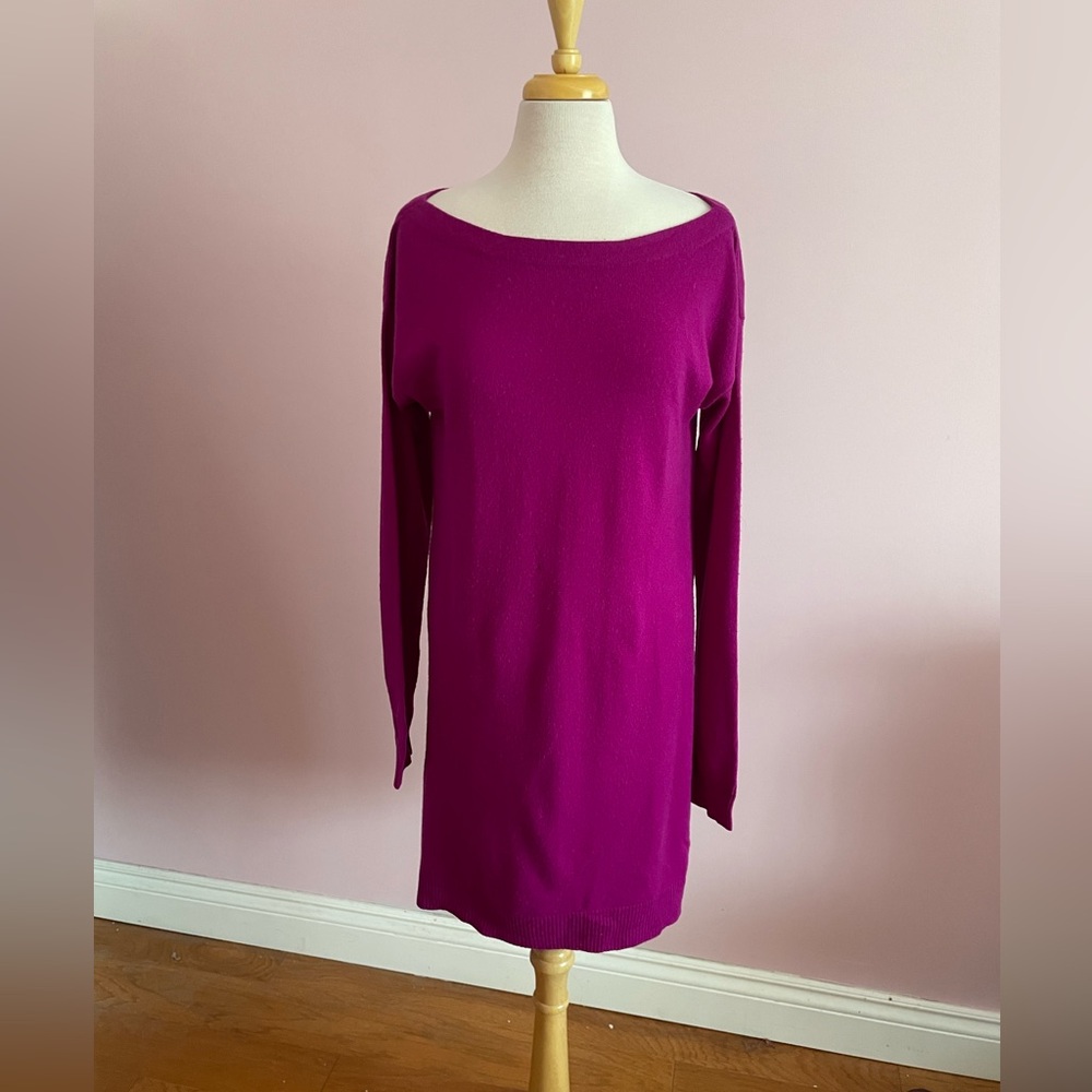 Diane Von Furstenburg Magenta Sweater Dress (READ)
